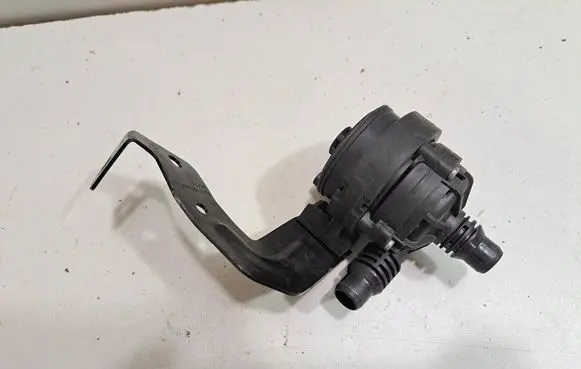 BMW X6 G06 Electric auxiliary coolant/water pump 8840615 9874082
