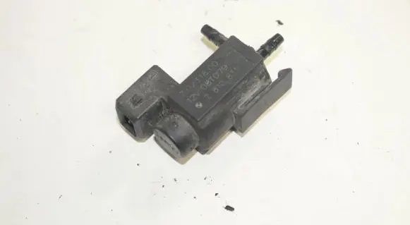 BMW 5 F10 F11 Turbo solenoid valve 7810831