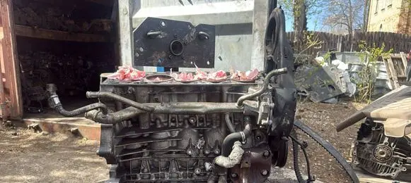 Volvo XC60 Engine block 31251689 D5244T11