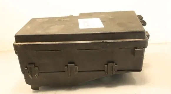 Ford Focus Fuse box set AV6T-14A142-AB