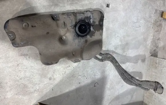 Dacia Logan II Fuel tank 172A22020R