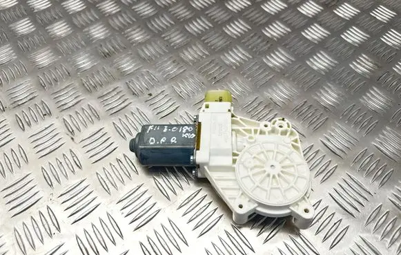 BMW 5 F10 F11 Front door window regulator motor 942889100