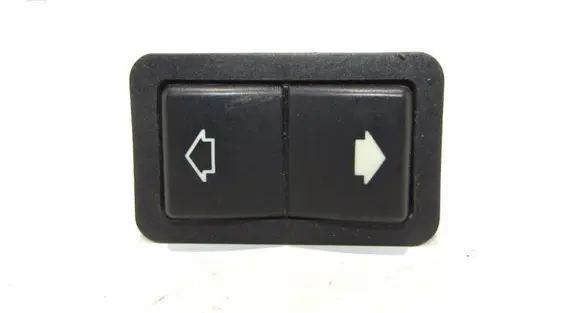 BMW 5 E39 Electric window control switch 8368974