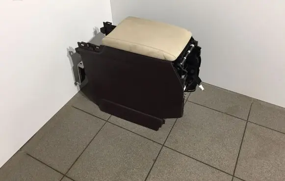 Lexus RX 450H Armrest