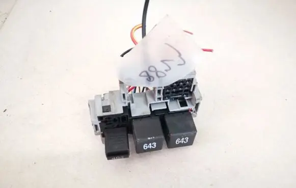 Audi Q7 4L Fuse box set 7l6937603a