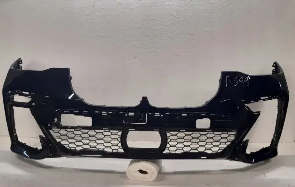 BMW X7 G07 Front bumper