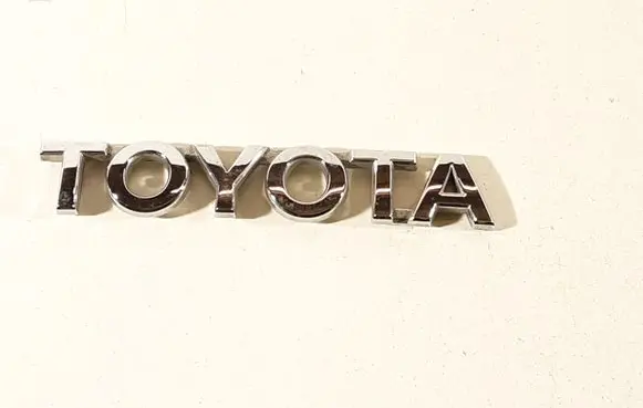 Toyota Verso Manufacturers badge/model letters 