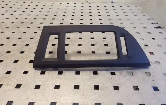 Mitsubishi Pajero Other dashboard part 8070A070