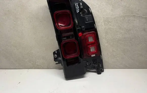 Land Rover Defender Rear/tail lights L8B213404ADLTD33 0021114603