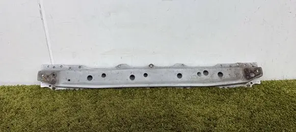 Toyota Yaris Front bumper support beam yyysis22833