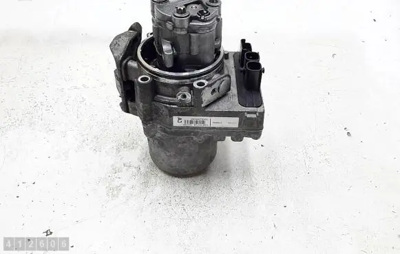 Peugeot 508 Power steering pump 9676154180