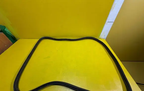 Citroen DS3 Rubber seal loading door 