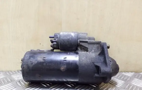 Volvo XC60 Starter motor 0001109311 30782228