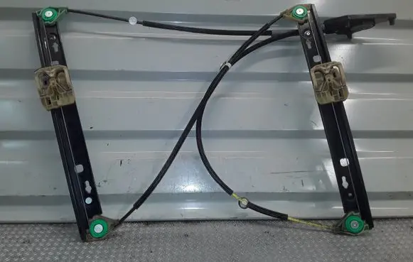 Audi A1 Front door electric window regulator 
