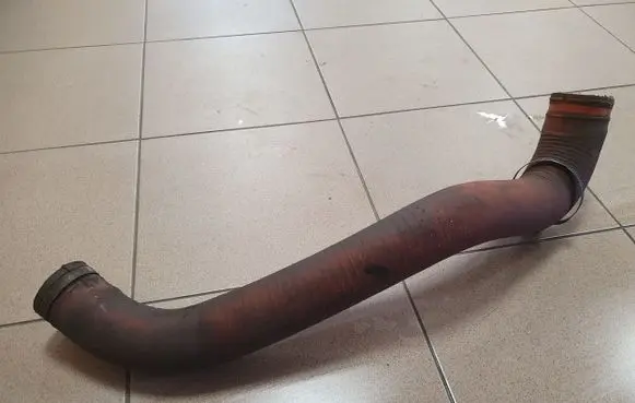 Iveco Daily 3rd gen Intercooler hose/pipe