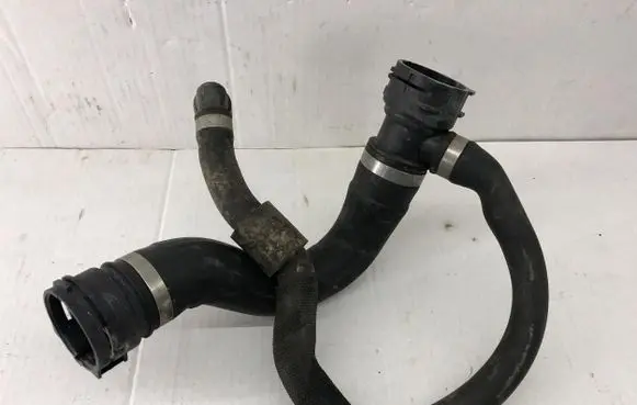 BMW 2 F22 F23 Engine coolant pipe/hose 8071985