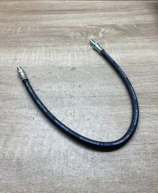 Volvo 140 Brake line pipe/hose 677713