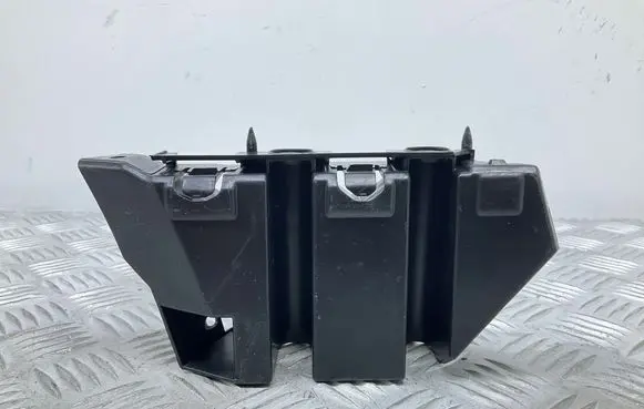 Seat Leon (5F) Front bumper mounting bracket 5F0807050
