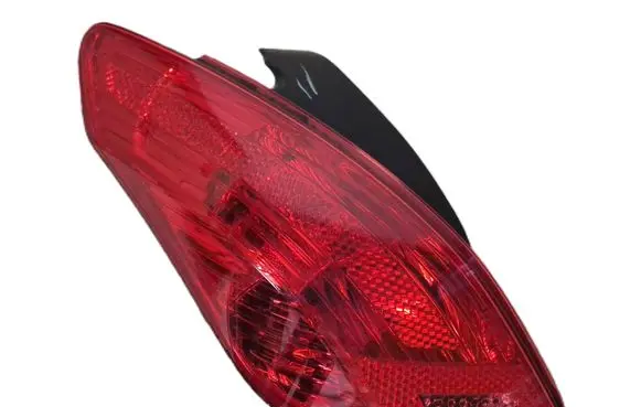 Peugeot 308 Rear/tail lights 9680425980