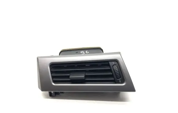 BMW 5 E60 E61 Dashboard air vent grill cover trim 6910731