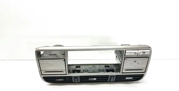 Nissan X-Trail T30 Dash center air vent grill 687508H900