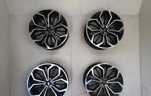 Ford Focus ST R18 alloy rim JX7C-S1A