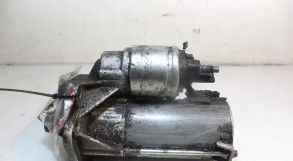Renault Kangoo II Starter motor 25J31196