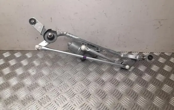 Lexus LBX Front wiper linkage 8511052A00