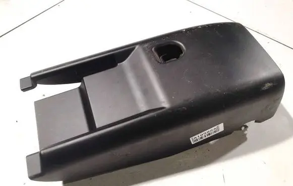 Volkswagen PASSAT B6 Steering wheel column trim P0108665