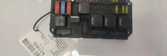 Land Rover Range Rover Sport L320 Central body control module 518879002