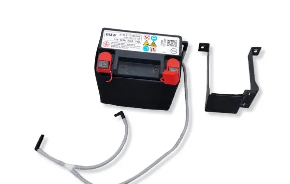 BMW 6 F12 F13 Car battery 7586976