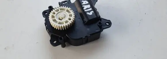 Toyota Yaris A/C air flow flap actuator/motor 