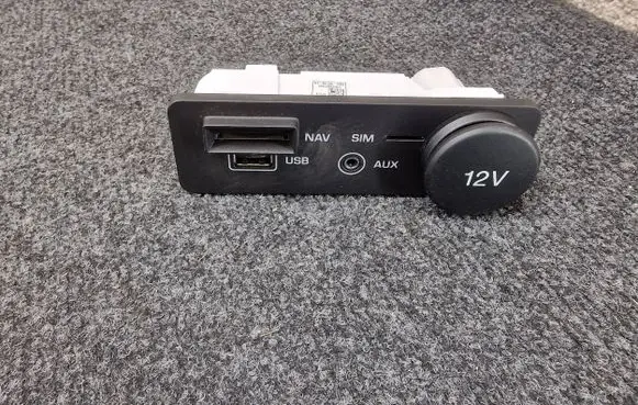 Jaguar F-Pace USB socket connector JX6319C166EA
