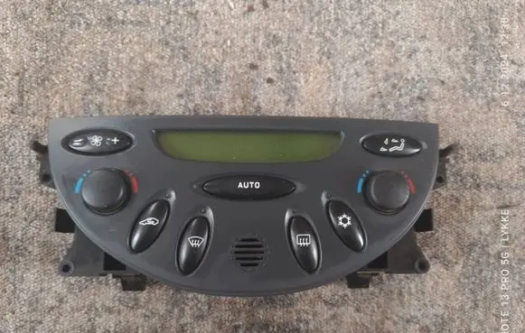 Citroen C5 Climate control unit 96326398ZK F661022U 69490001