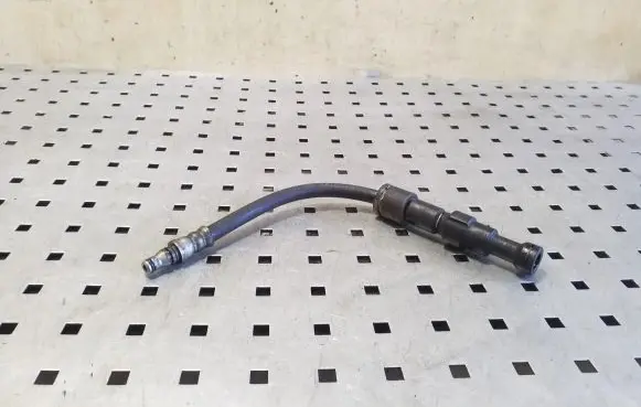 Ford Mondeo MK V Clutch pipe/line DG917K592BE