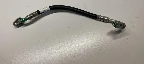 Hyundai ix20 Air conditioning (A/C) pipe/hose 97762-1P100
