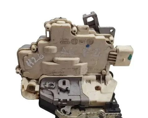 Audi A4 S4 B6 8E 8H Front door lock 8J2837016A