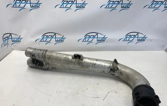 Intercooler hose/pipe