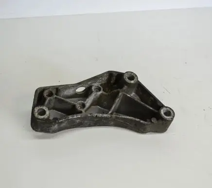 Volkswagen PASSAT B6 Engine mounting bracket 1K0199117AC