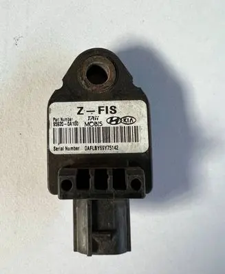 KIA Ceed Airbag deployment crash/impact sensor 959200A100