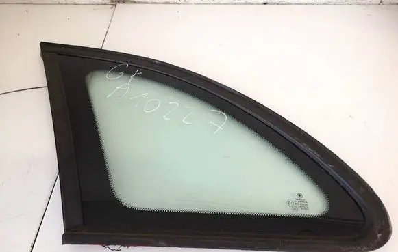 Skoda Fabia Mk2 (5J) Rear side window as2
