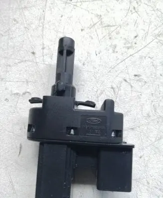 Clutch pedal sensor