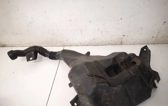 Tesla Model S Windshield washer fluid reservoir/tank 149006300A