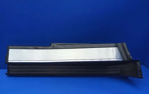 Mercedes-Benz S W140 Side skirt rear trim 1406800335