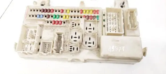 Mazda 3 I Fuse box set 519197032 66730D