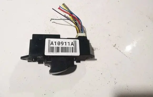 Peugeot 4007 Electric window control switch 8608a062 c8d-d603m