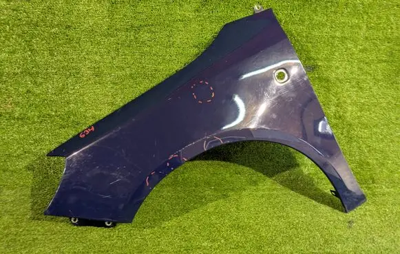 Skoda Fabia Mk2 (5J) Fender 5J0821161