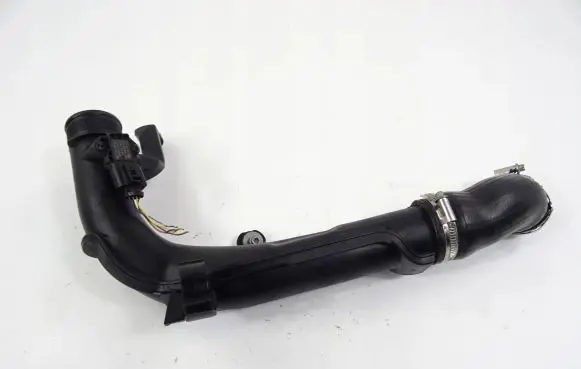 Audi Q3 F3 Intercooler hose/pipe 1K0145770AE