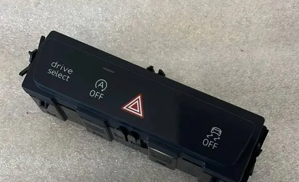Audi Q3 F3 Central body control module 85E925301T