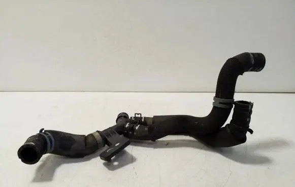 Audi e-tron Engine coolant pipe/hose 4KE145947G